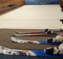 Stok narciarski nad morzem