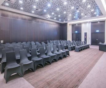 Room E - Girona
