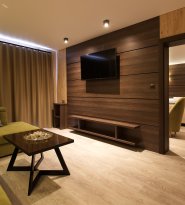 Strona główna - galeria + kafle