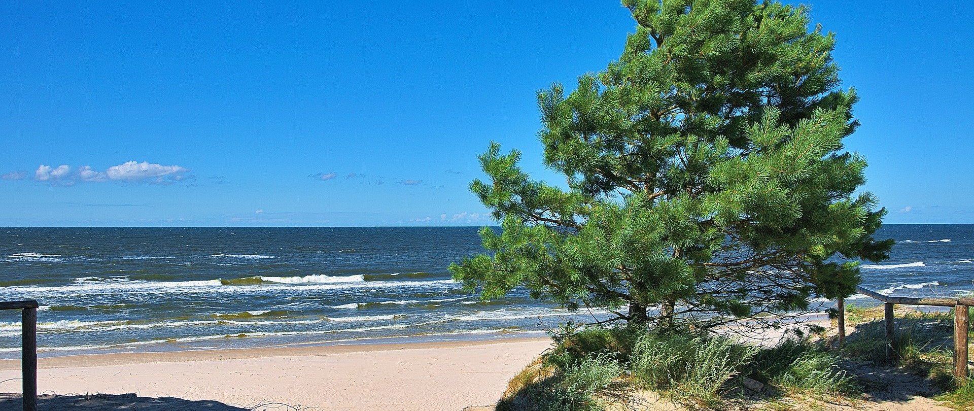 Aparton, Ustka-Przewłoka