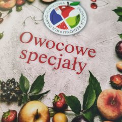 Książka Kucharska poleca się ze smakiem