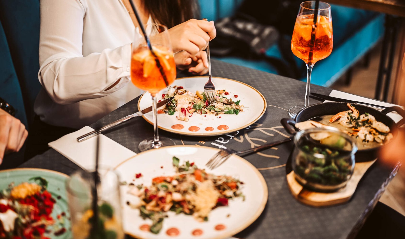 lunch w krakowie na podgórzu - zabierz znajomych do art&craft atelier