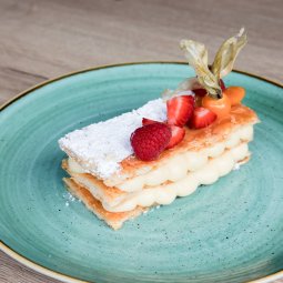 Craft dessert with fresh fruits – perfect sweet treat in Krakow.