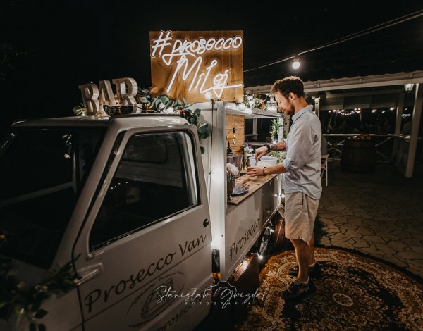 Piaggio Prosecco Van