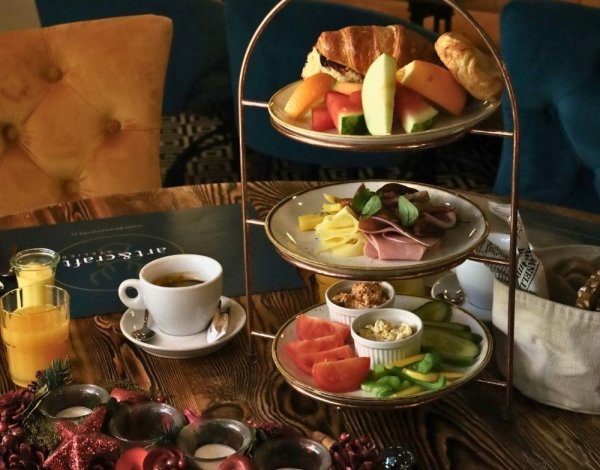 Christmas Breakfast with Live Music