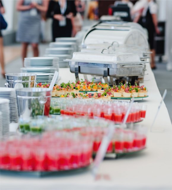 SZKOLENIA I KONFERENCJE W PLENERZE