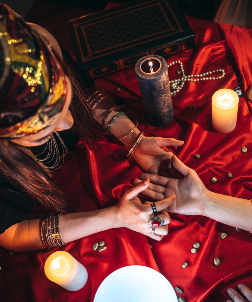 A magical evening full of fortune-telling and dancing at Dosłońce – St. Andrew’s Eve 2025