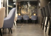 Lobby bar