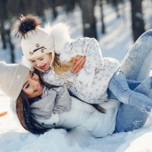 Czy warto jechać zimą nad morze? Pomysły na zimowy wypoczynek