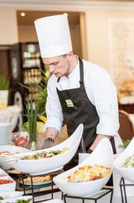 Biznes Plus – od 130 zł / osoba brutto