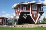 DAS VERRÜCKTE HAUS