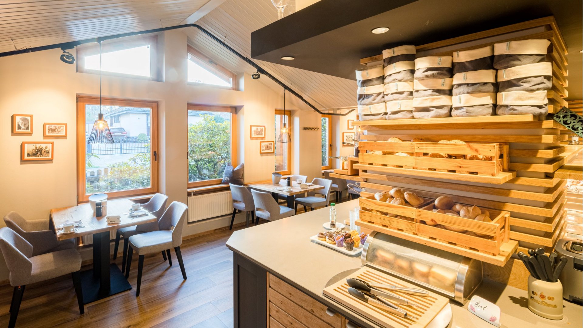 We look forward to you!