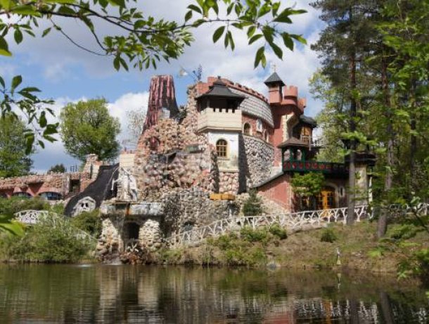 Heide-Kastell ISERHATSCHE Bispingen