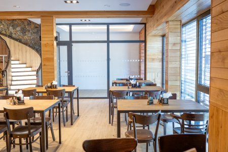 Lobby bar