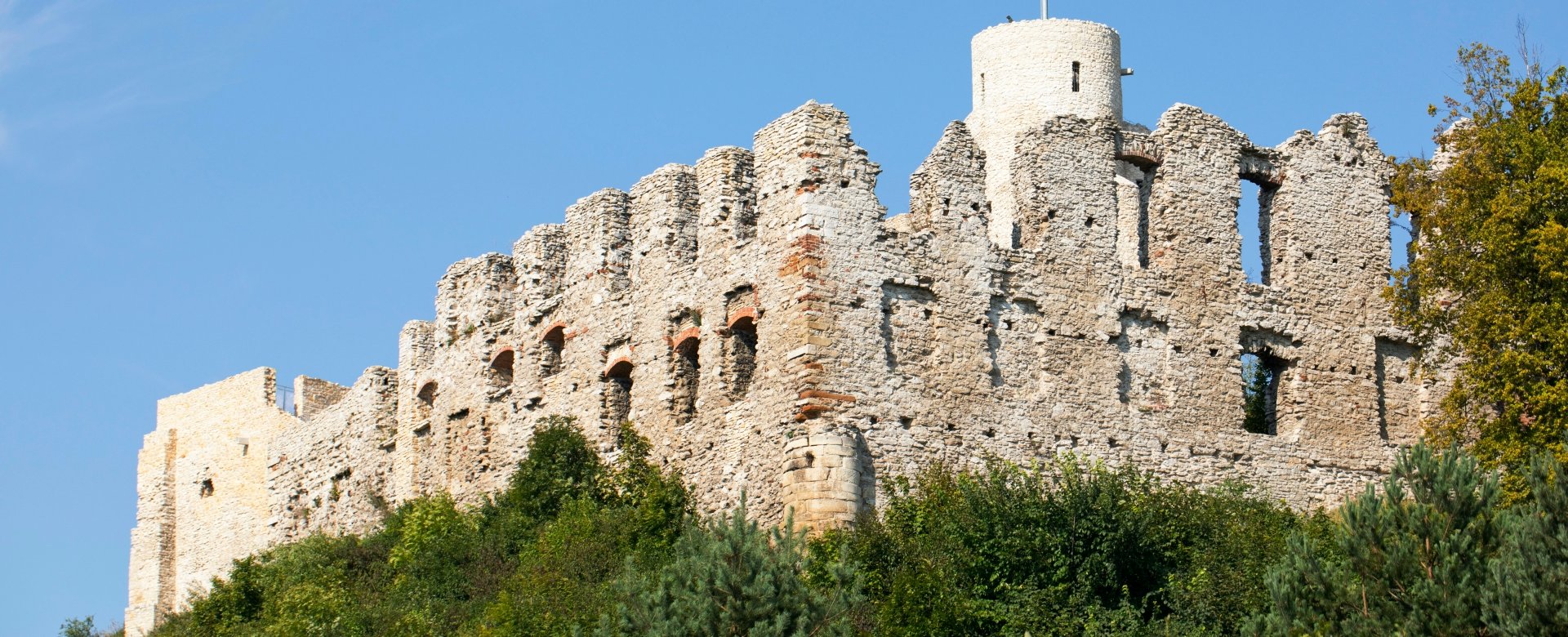 Castles and fortresses