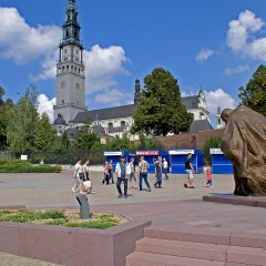 Avenue of the Blessed Virgin Mary