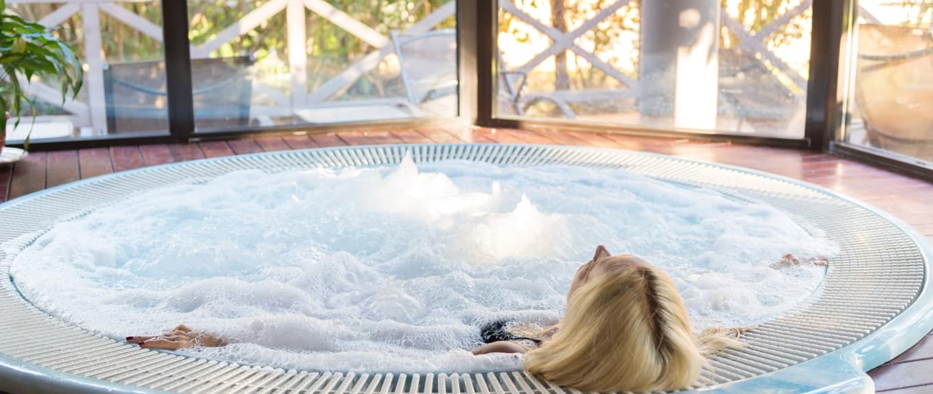 Hotelowe jacuzzi - nowy wymiar wypoczynku