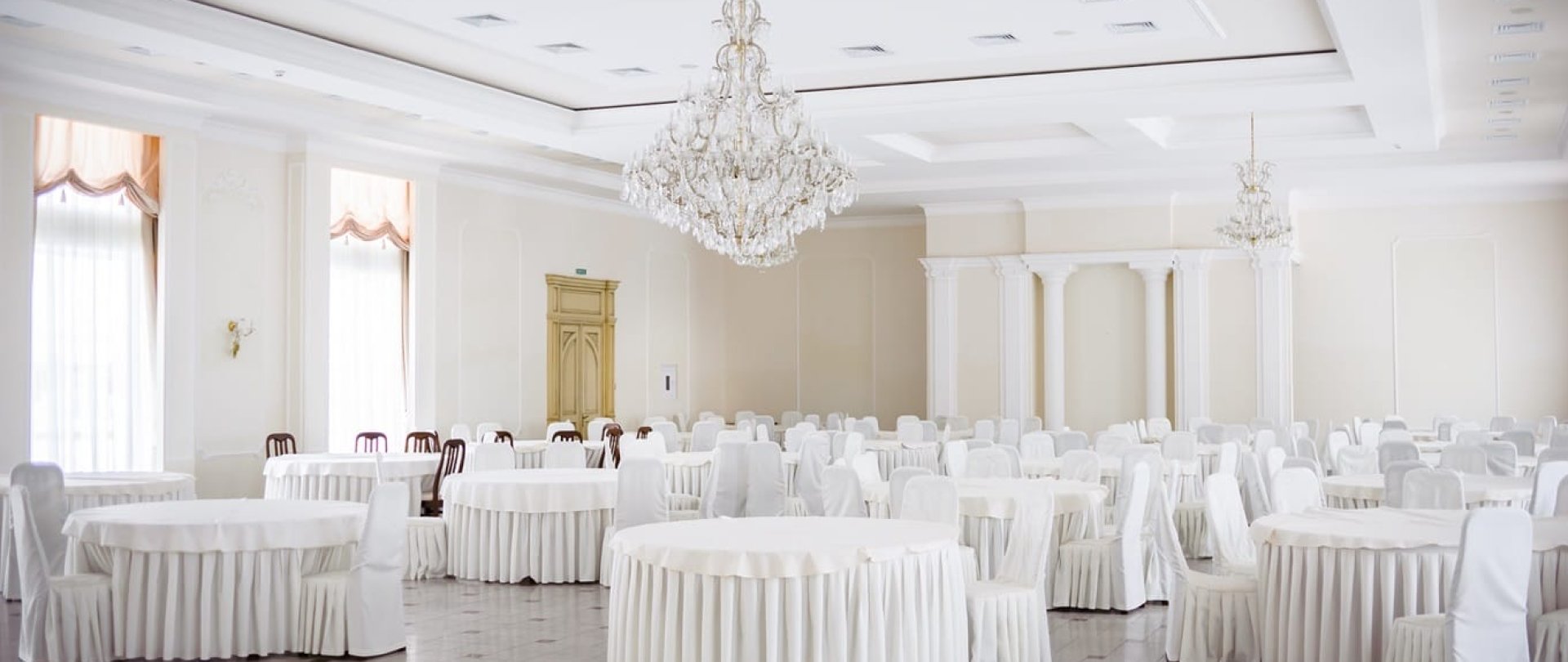 Na co zwrócić uwagę, wybierając salę na wesele?