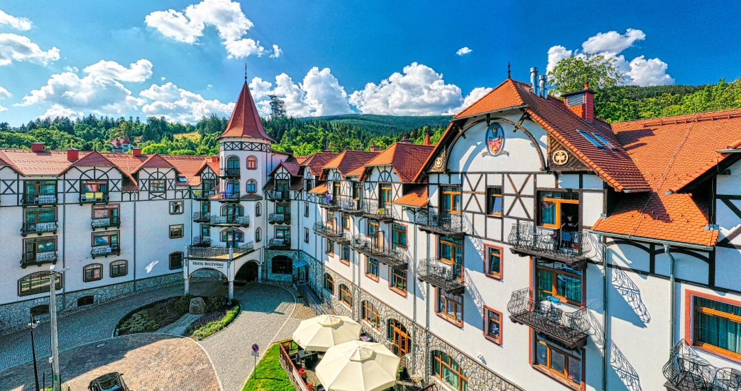 Vize – Výstavba – Hotovo