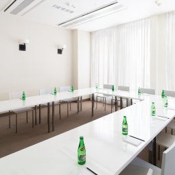Konferencje