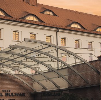 Ich empfehle es. Ein gutes Hotel.