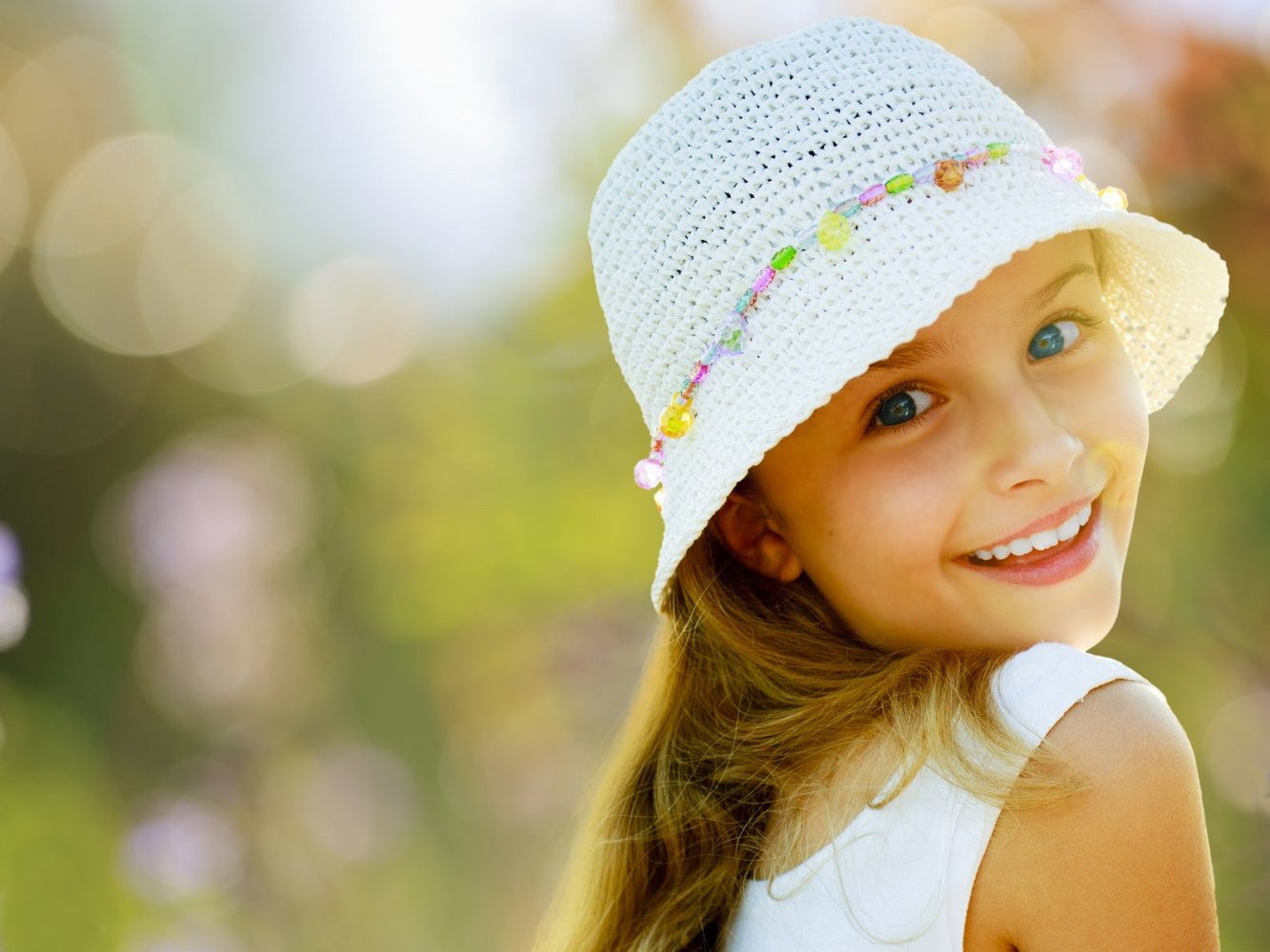 Lista rzeczy na wyjazd w góry z dzieckiem. Co warto zabrać?