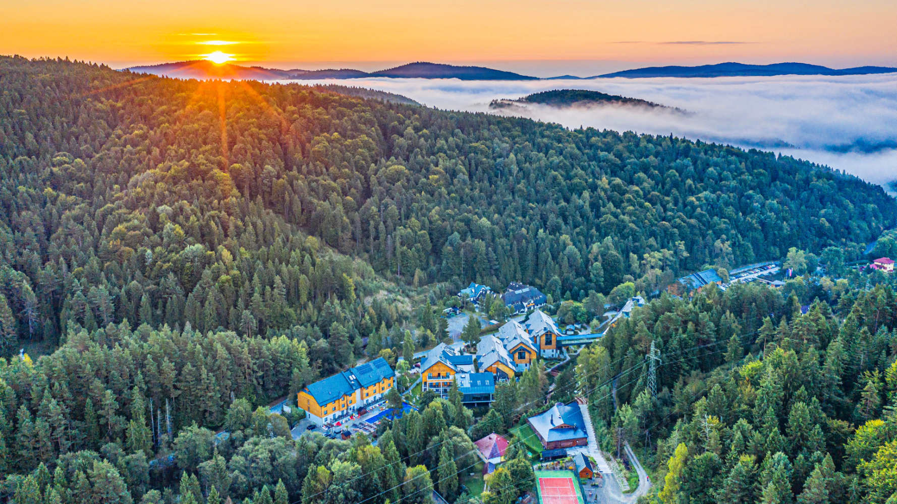 Krynica-Zdrój – jakie góry warto zdobyć? Przewodnik dla turystów i miłośników wędrówek