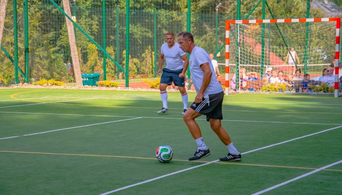 WIELKI MECZ Czarny Potok vs Gwiazdy Sportu i Muzyki 