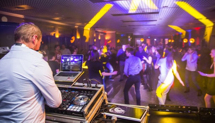 Integracja pracowników. Pomysły na ciekawe warsztaty dla dorosłych w Hotelu Czarny Potok