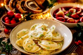 Christmas dinners on 23-26/12/2022