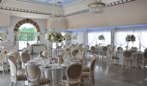 Wybierz salę dla siebie