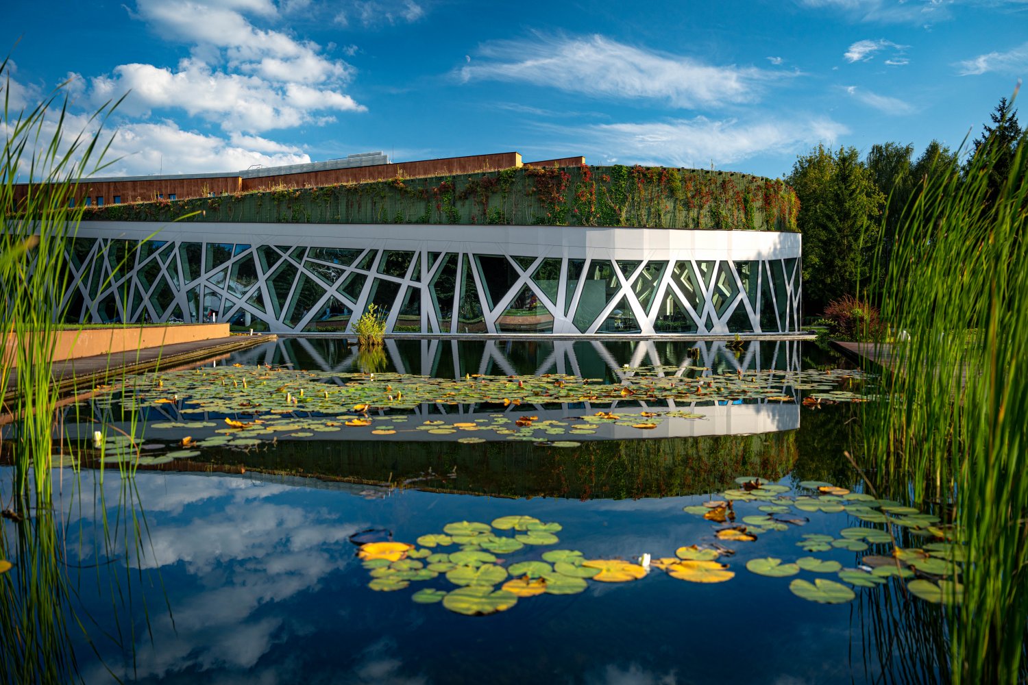/ 29 ABRIL - 7 MAYO / Primero de Mayo a orillas del río Narew
