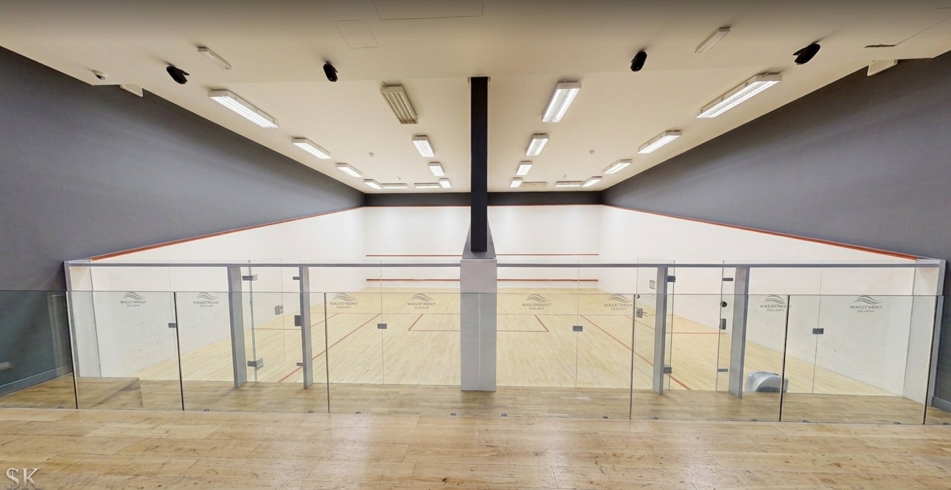 Squash, tenis stołowy