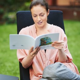 / 11 LISTOPADA / Legenda o Narvilu” - Magdalena Różczka czyta dzieciom