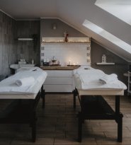 Homepage - gallery + tiles