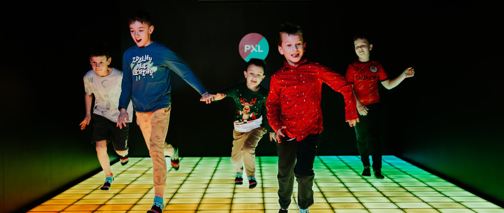 Pixel XL Gdańsk – interaktywna rozrywka i atrakcja dla gości River Style Hotel