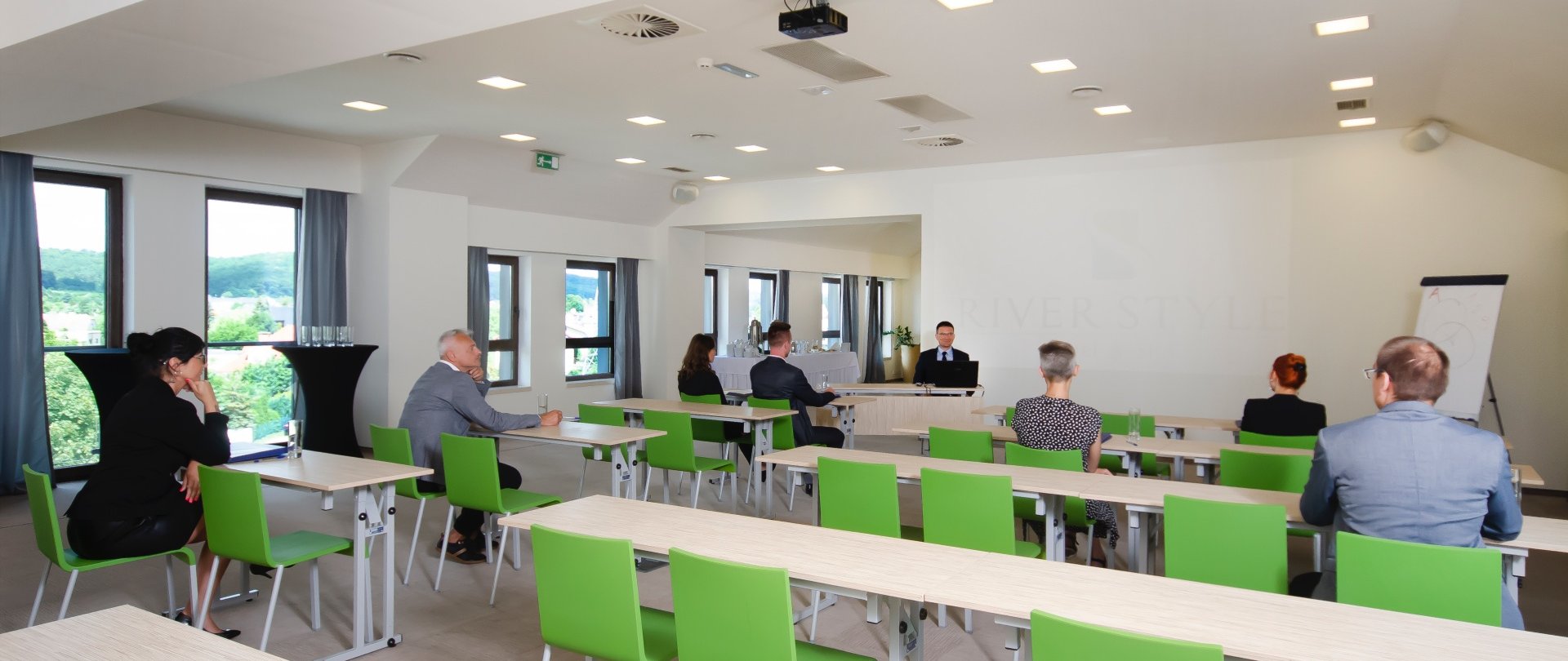 Jak zorganizować konferencję dla kilkuset osób?