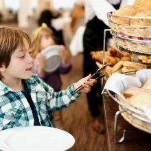 Z wyżywieniem czy bez - jaką opcję pobytu w hotelu wybrać?