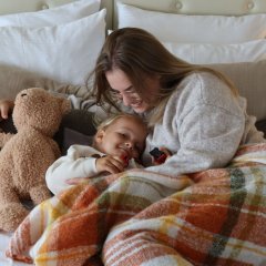 How to prepare for a hotel stay with a young child: a practical guide for parents