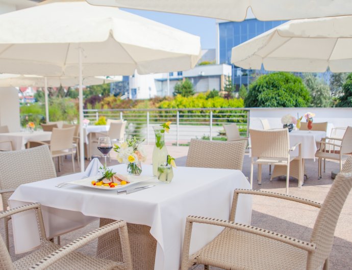 Stay with Aquapark & Dinner