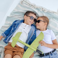 Szczęśliwe dzieci – rodzinny wyjazd nad morze!