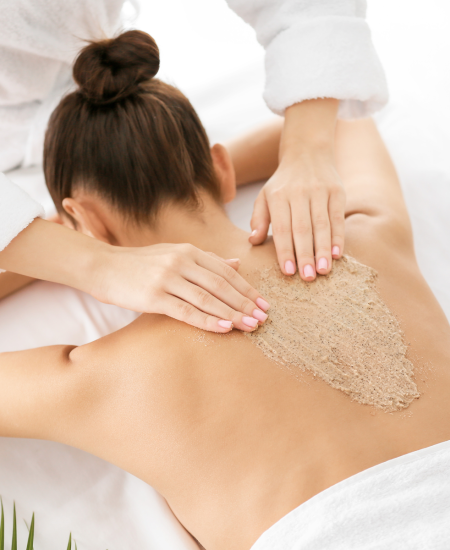 Masaż na masce peelingującej rokitnik