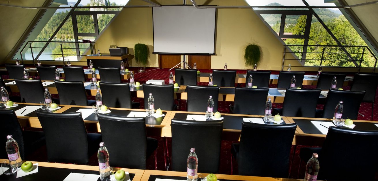 Meetings - Gallery big slider