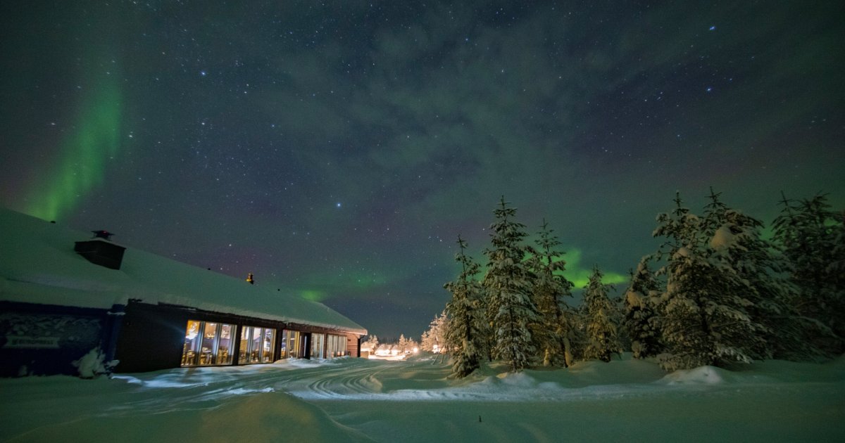 experiences-northern-lights-village-levi