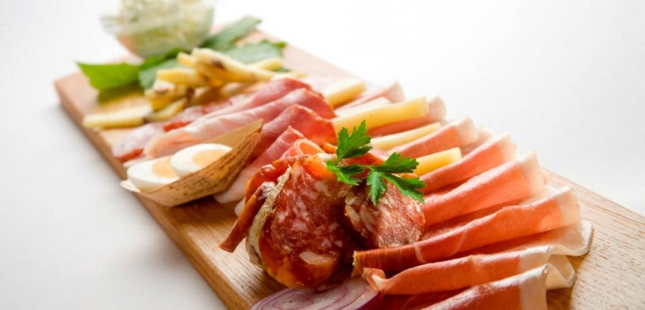 Pub Lovec - Gallery big slider