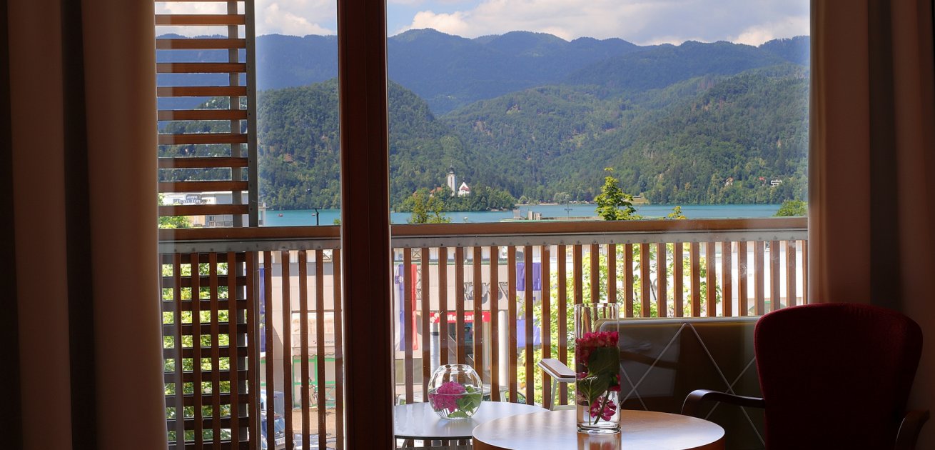 Double Room with Lake view