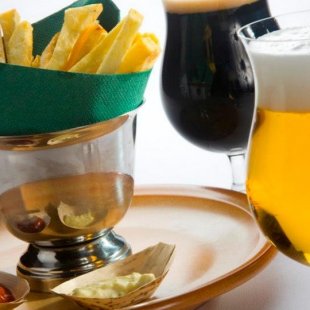 Hotel Lovec Pub Lovec snacks and drinks