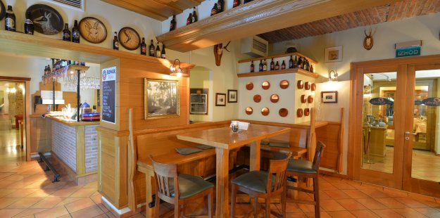 Hotel Lovec Pub Lovec 