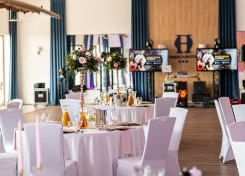 Bale studenckie i studniówki