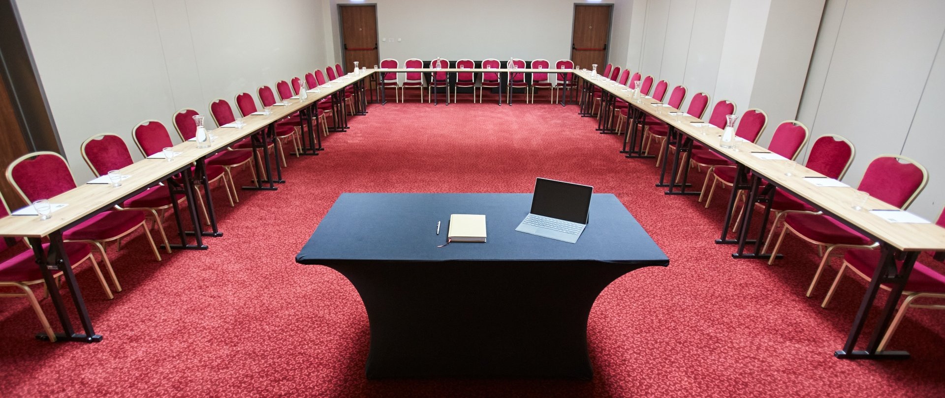 Spotkanie firmowe? Tylko w odpowiednim miejscu!